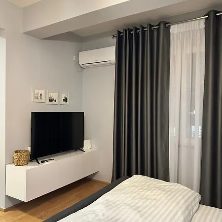 Daire Sunshine Tirana, Blloku 2